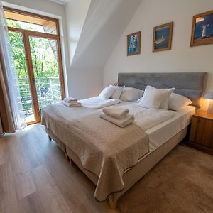 Pokój z łóżkiem queen-size